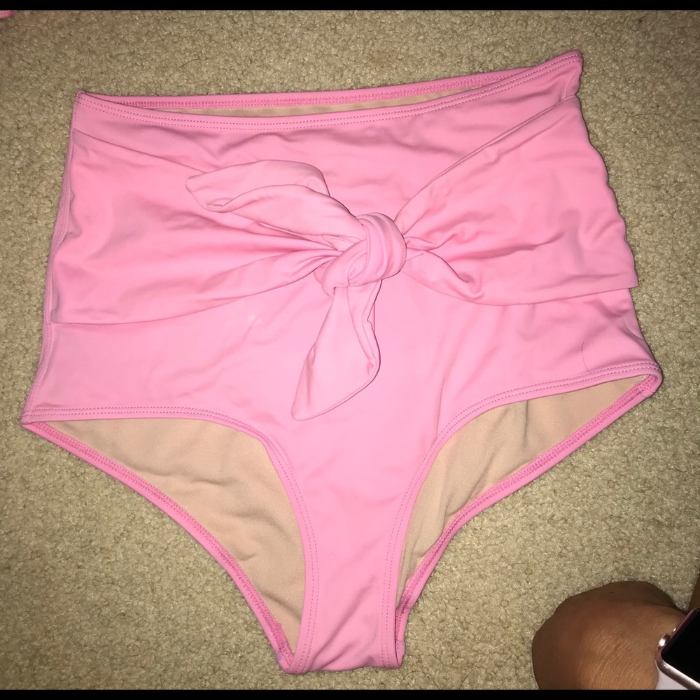 GUC Kortni Jeane pink tie bottoms